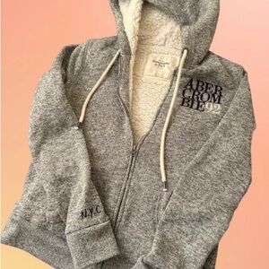 Vintage Abercrombie & Fitch Heathered Gray Zip Up